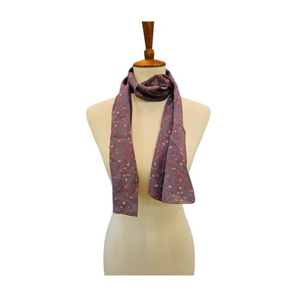 Lavender, mauve floral rectangular scarf, machine hem 10" x 53", no tags - Picture 4 of 5